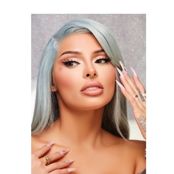 Bedoya Beauty Highlighter Powder - Picture 3 of 5